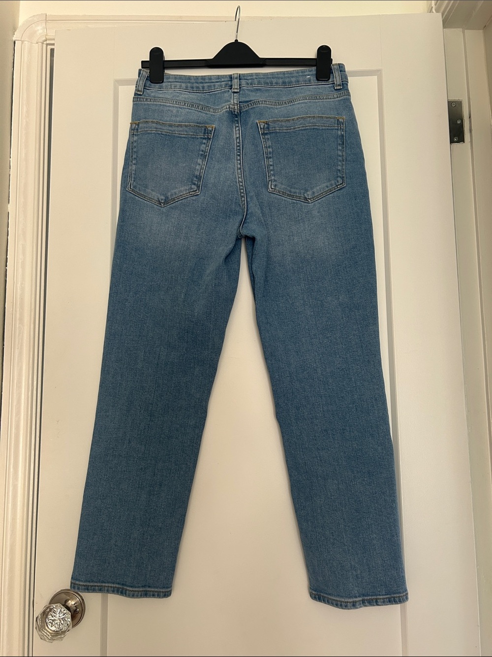 Reiss Bailey Straight Leg Ankle Cropped Length Jeans - Picture 4 of 11
